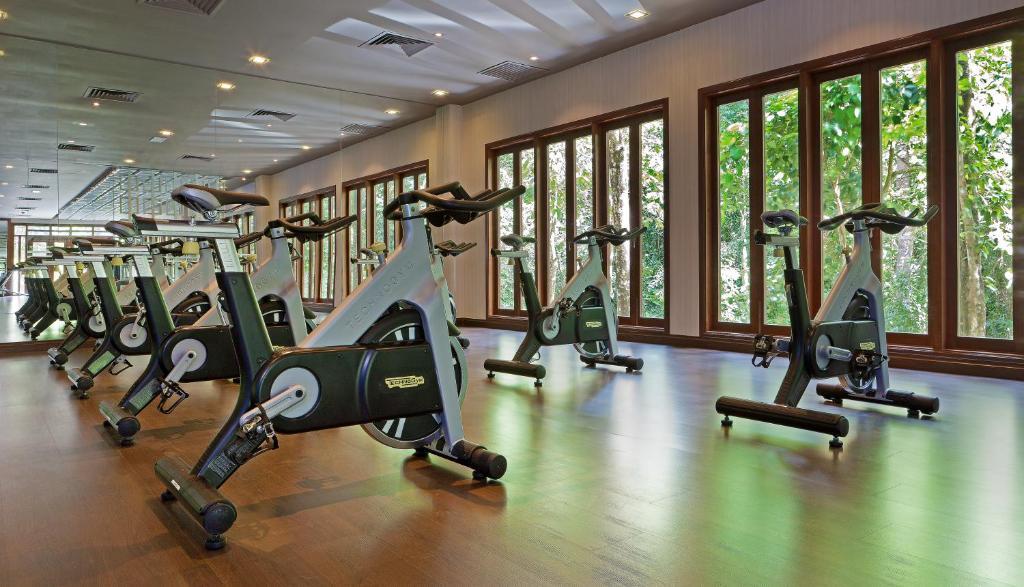 安达曼度假酒店-奢华精选 浮罗交怡 外观 照片 The gym at the resort